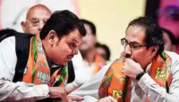 Massive swearing-in ceremony fails to draw in oppn netas: Devendra Fadnavis attends Uddhav Thackeray big day, he doesn't return favor